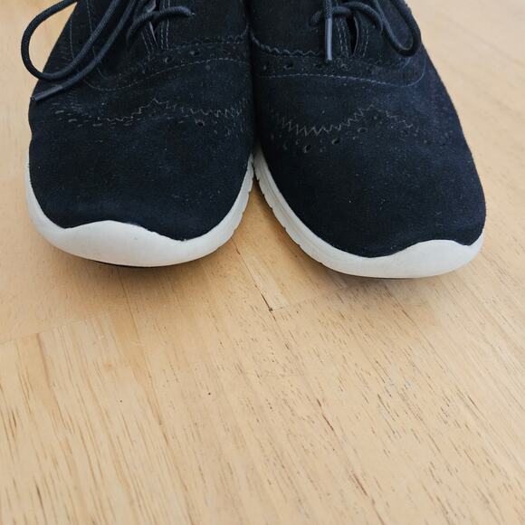Cole Haan Suede ZeroGrand Wingtip Oxford Sneakers Black 8.5B - Picture 2 of 9